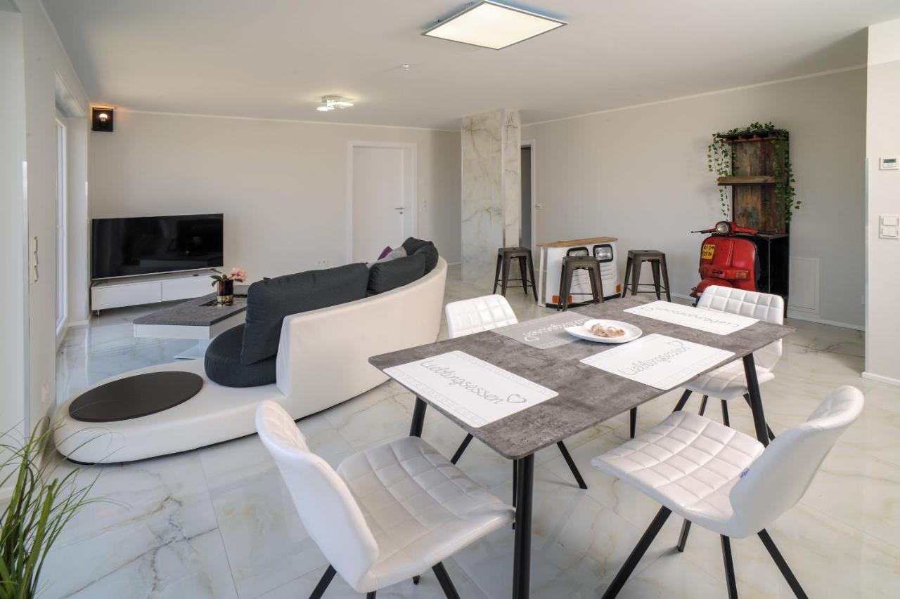 דירות ורניגרוד Designloft Sh 19 - Upgrade House מראה חיצוני תמונה