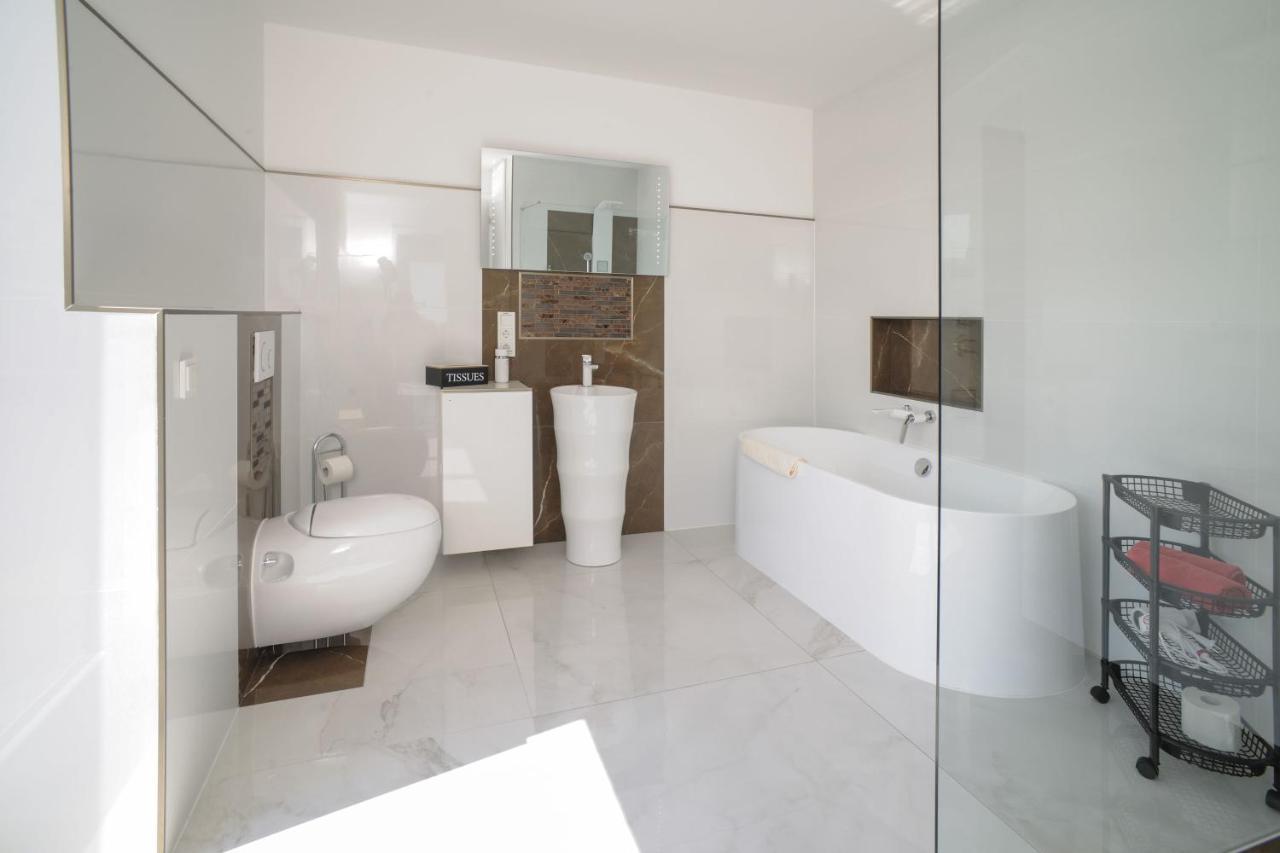 דירות ורניגרוד Designloft Sh 19 - Upgrade House מראה חיצוני תמונה